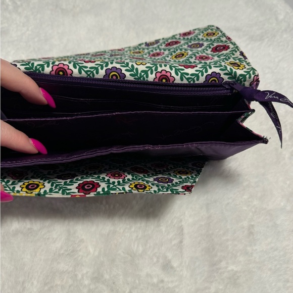 Vera Bradley Mod Flowers Quilted Accordion Wallet Colorful Large Pretty Floral - Picture 4 of 12